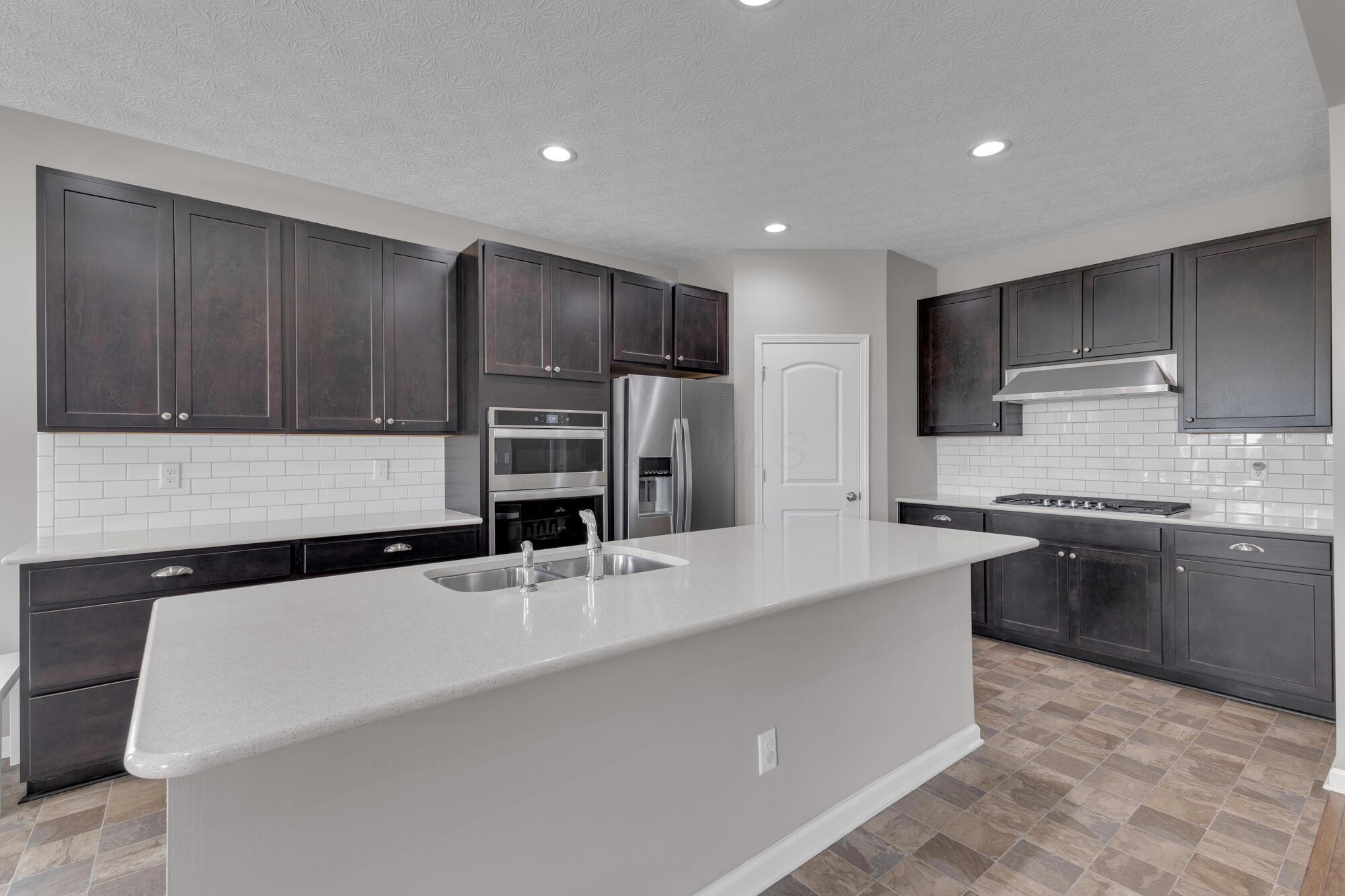 2390 Glenvale Drive, Delaware, Ohio image 19