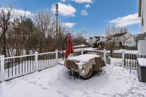 Tiny photo for 9230 Echo Hill Court, Columbus, OH 43240 (MLS # 226005354)