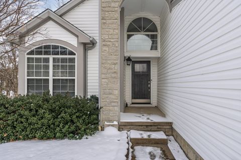 Tiny photo for 9230 Echo Hill Court, Columbus, OH 43240 (MLS # 226005354)