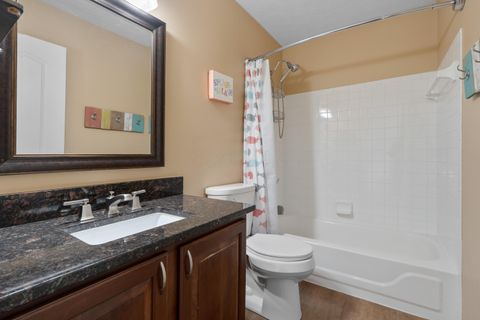 Tiny photo for 9230 Echo Hill Court, Columbus, OH 43240 (MLS # 226005354)