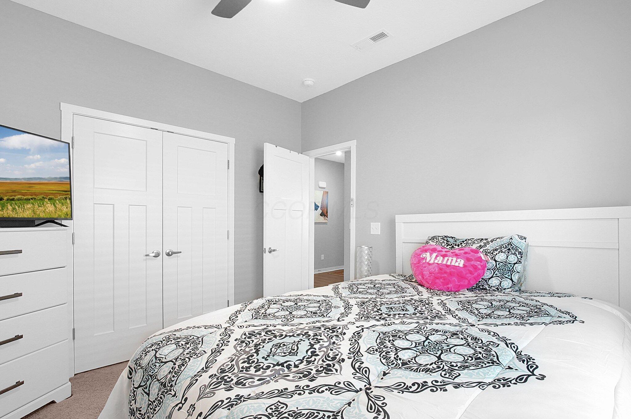 5332 Karst Circle, Ashville, Ohio image 13