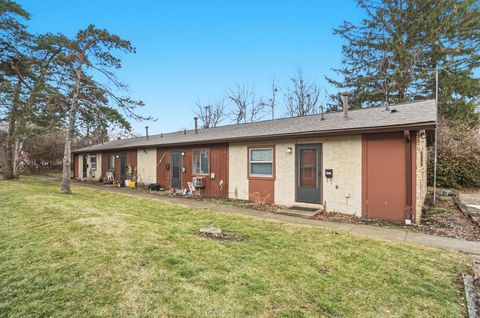 Photo of 1461-1467 Chesapeake Avenue, Columbus, OH 43212 (MLS # 226005120)