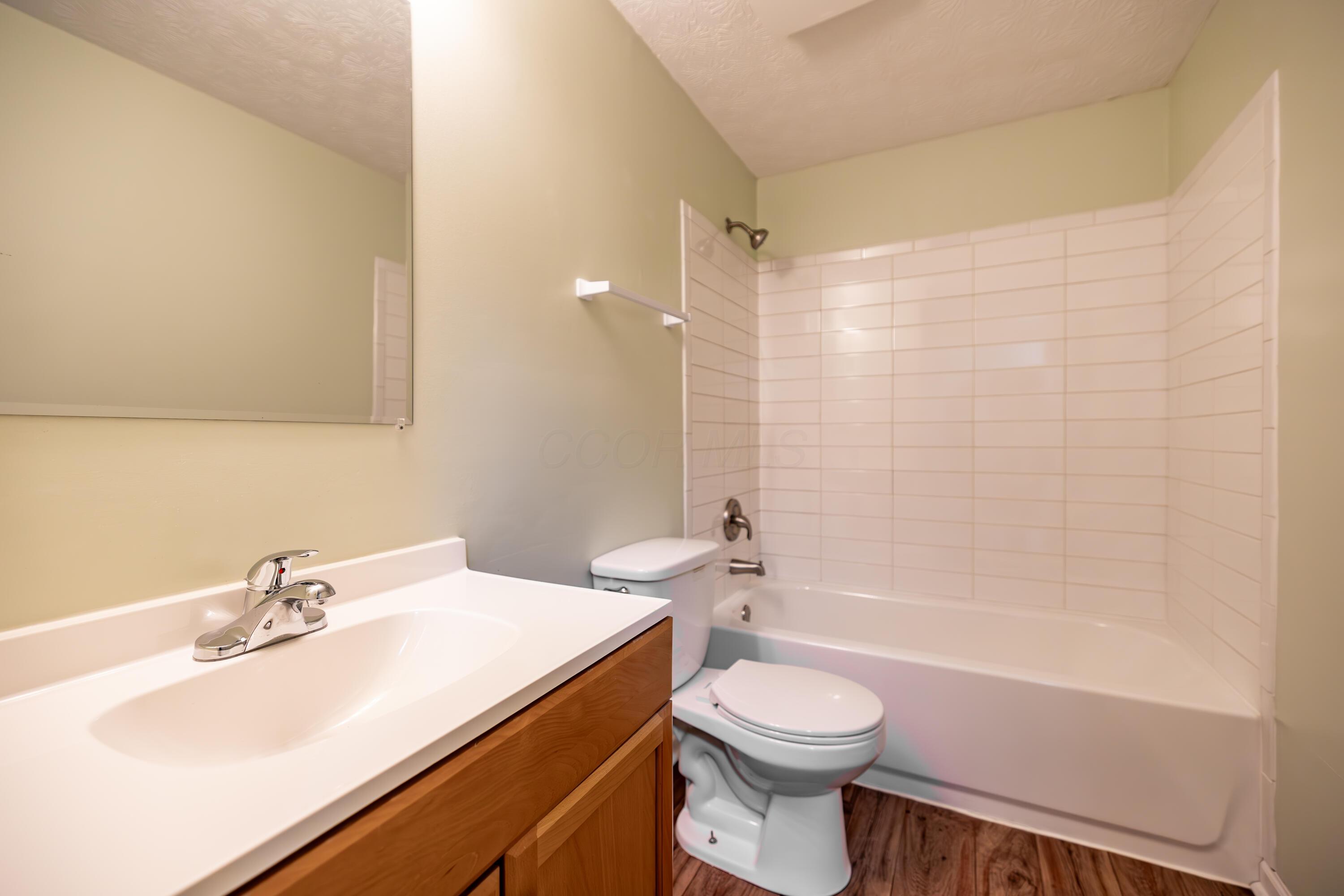 2128 Jade Street, Grove City, Ohio image 12