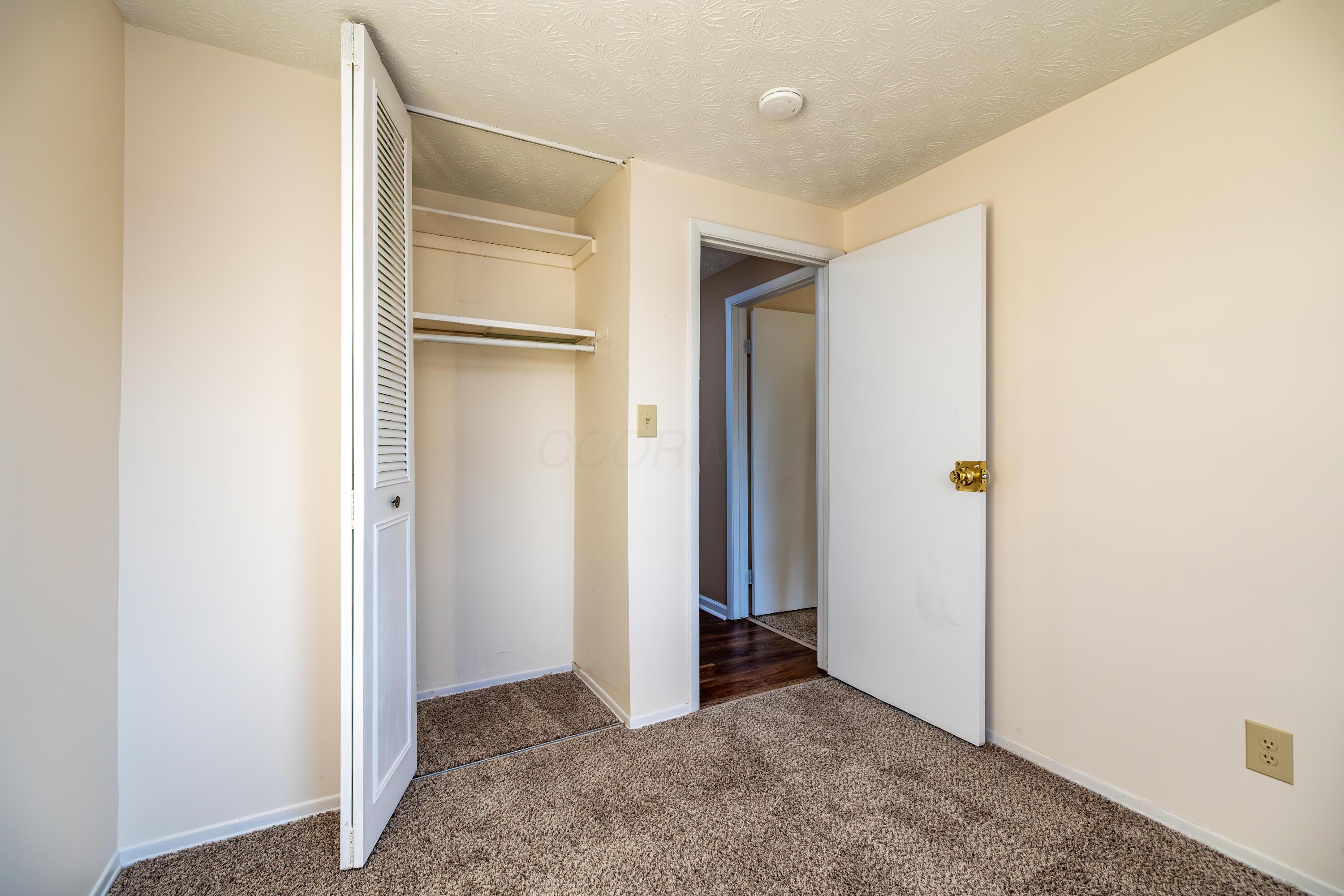 2128 Jade Street, Grove City, Ohio image 19