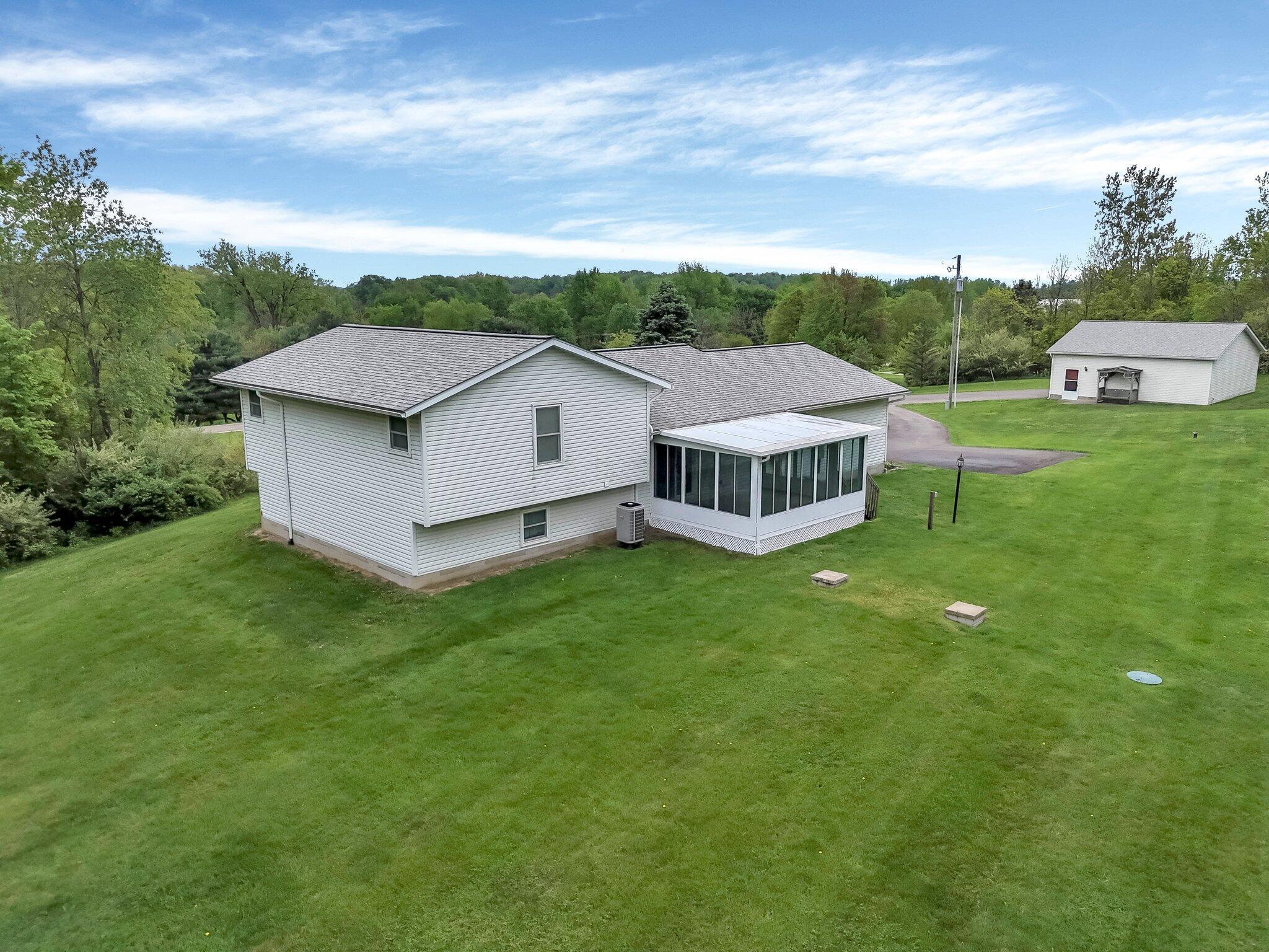 6301 Columbus Road, Centerburg, Ohio image 16