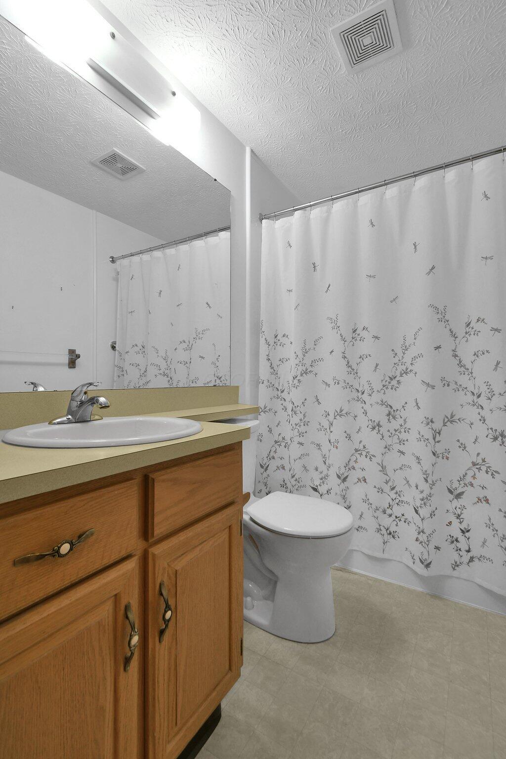 6301 Columbus Road, Centerburg, Ohio image 43