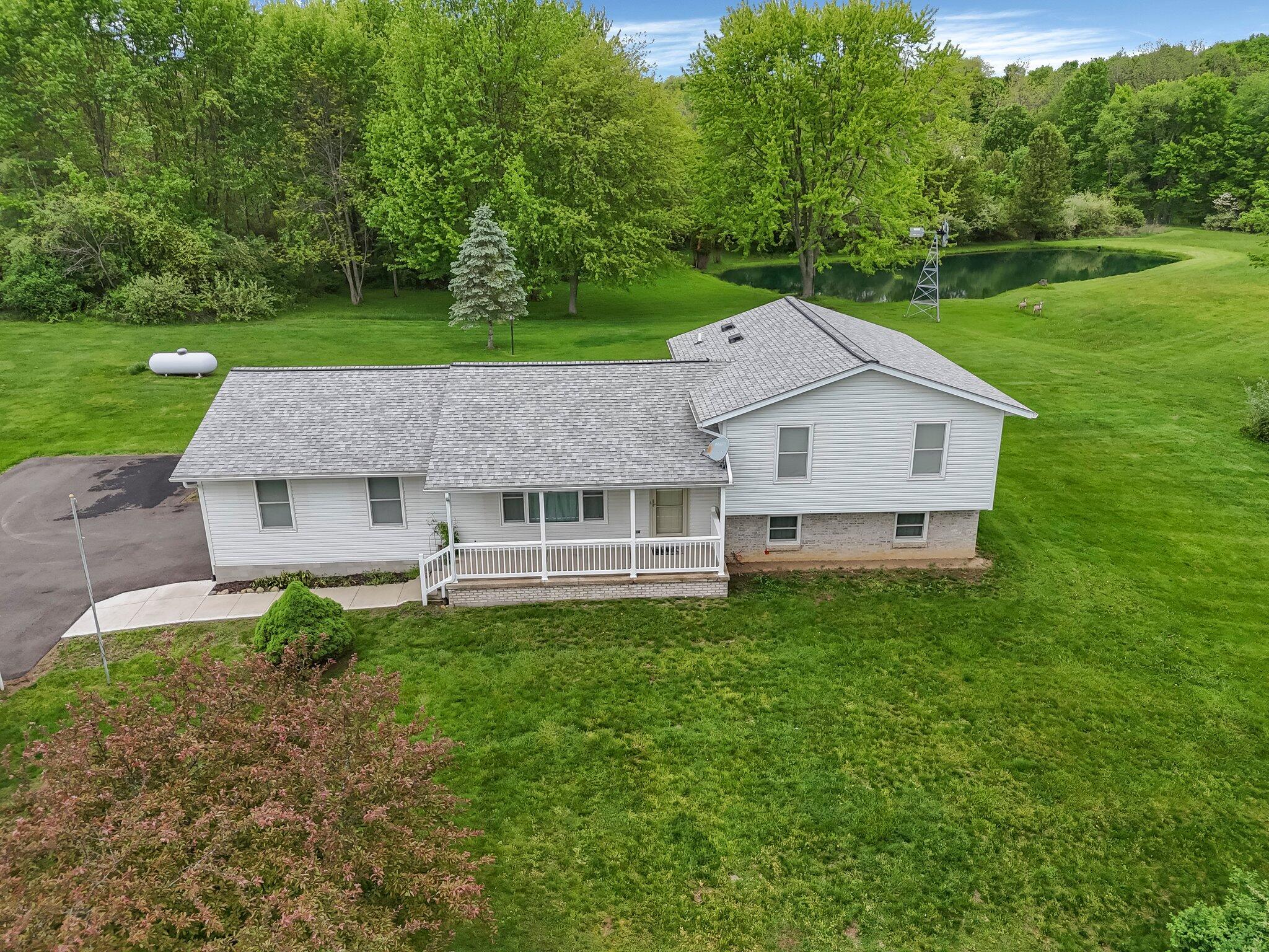 6301 Columbus Road, Centerburg, Ohio image 14