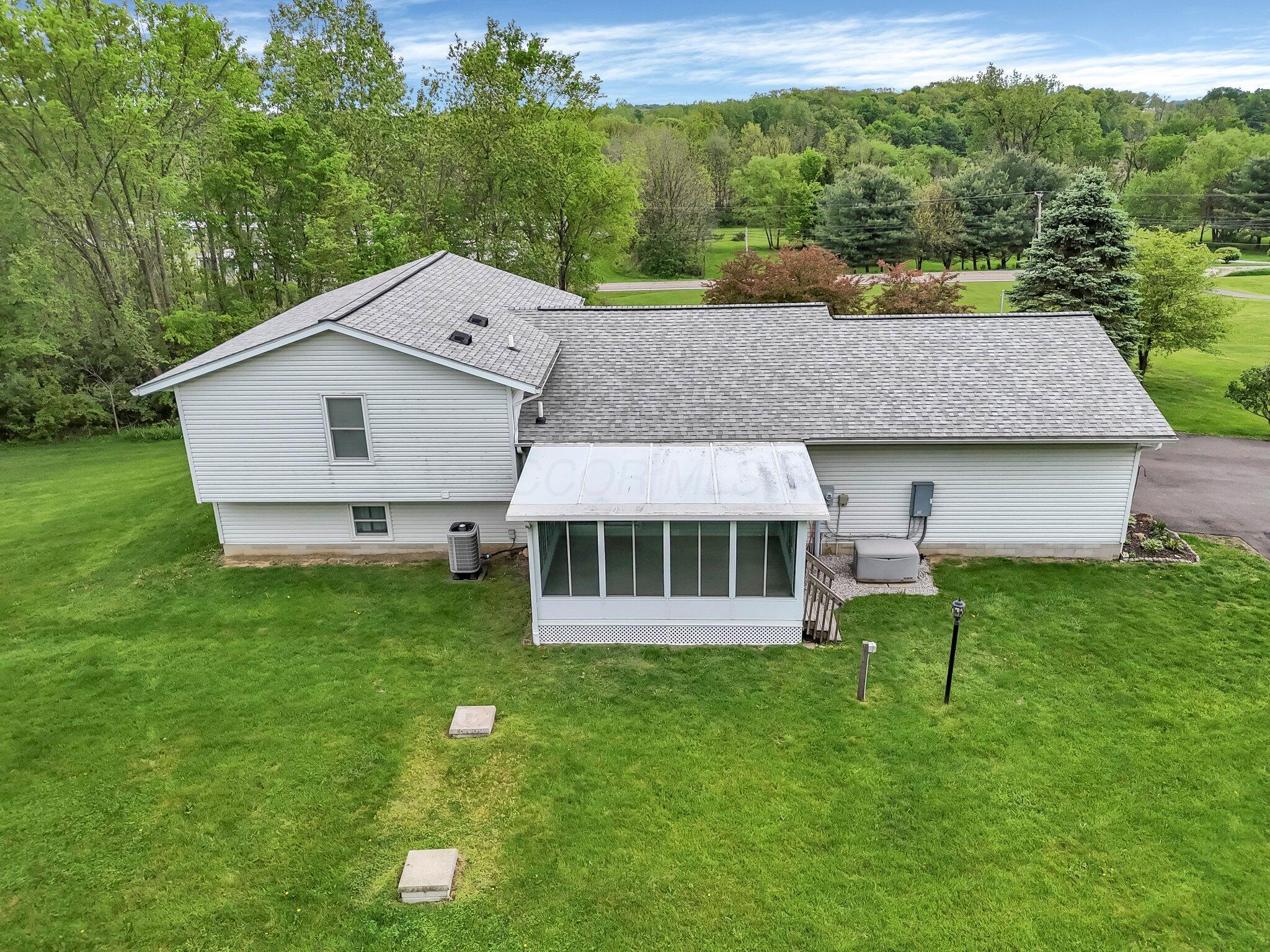 6301 Columbus Road, Centerburg, Ohio image 20