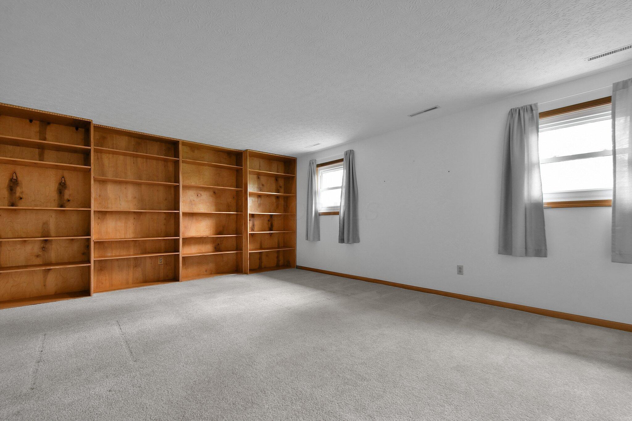 6301 Columbus Road, Centerburg, Ohio image 35