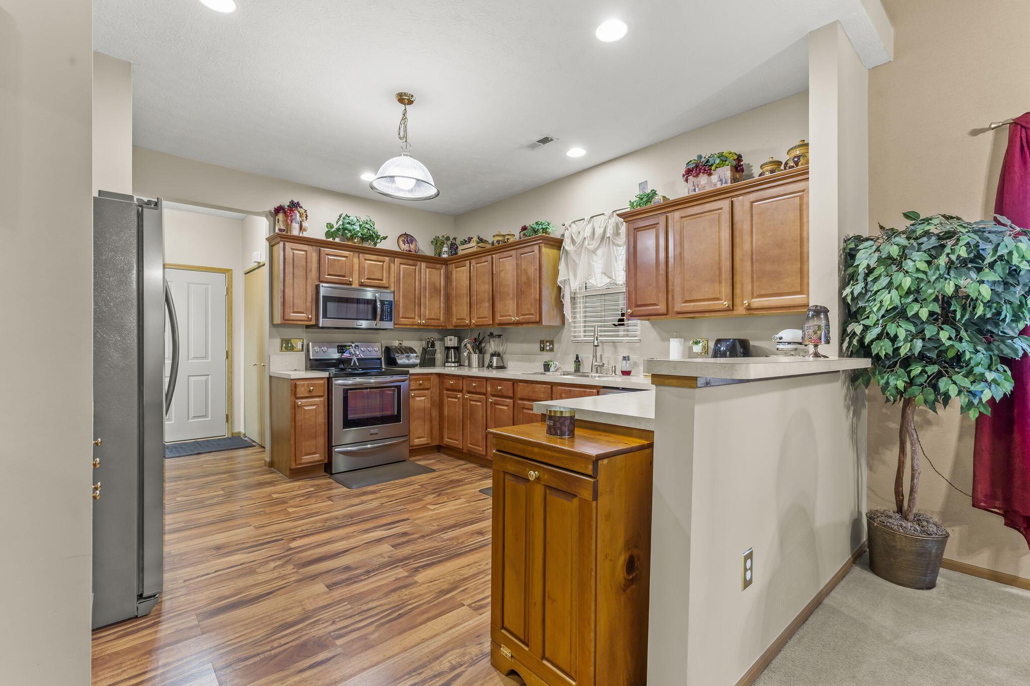 101 Flint Rock Drive, Delaware, Ohio image 21