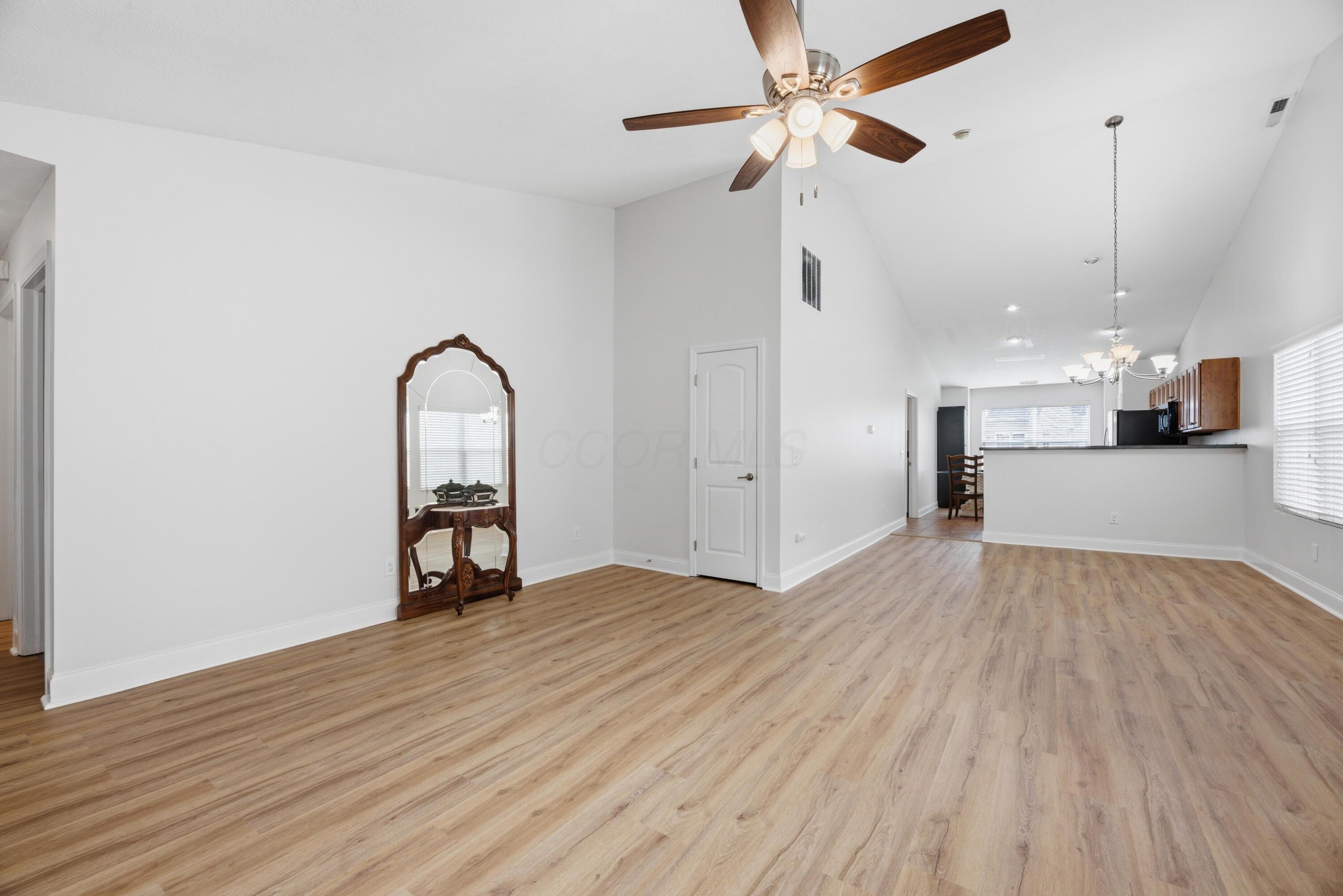 156 Sandrala Drive 26