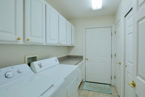 Tiny photo for 1275 Stonington Court, Lancaster, OH 43130 (MLS # 226002376)