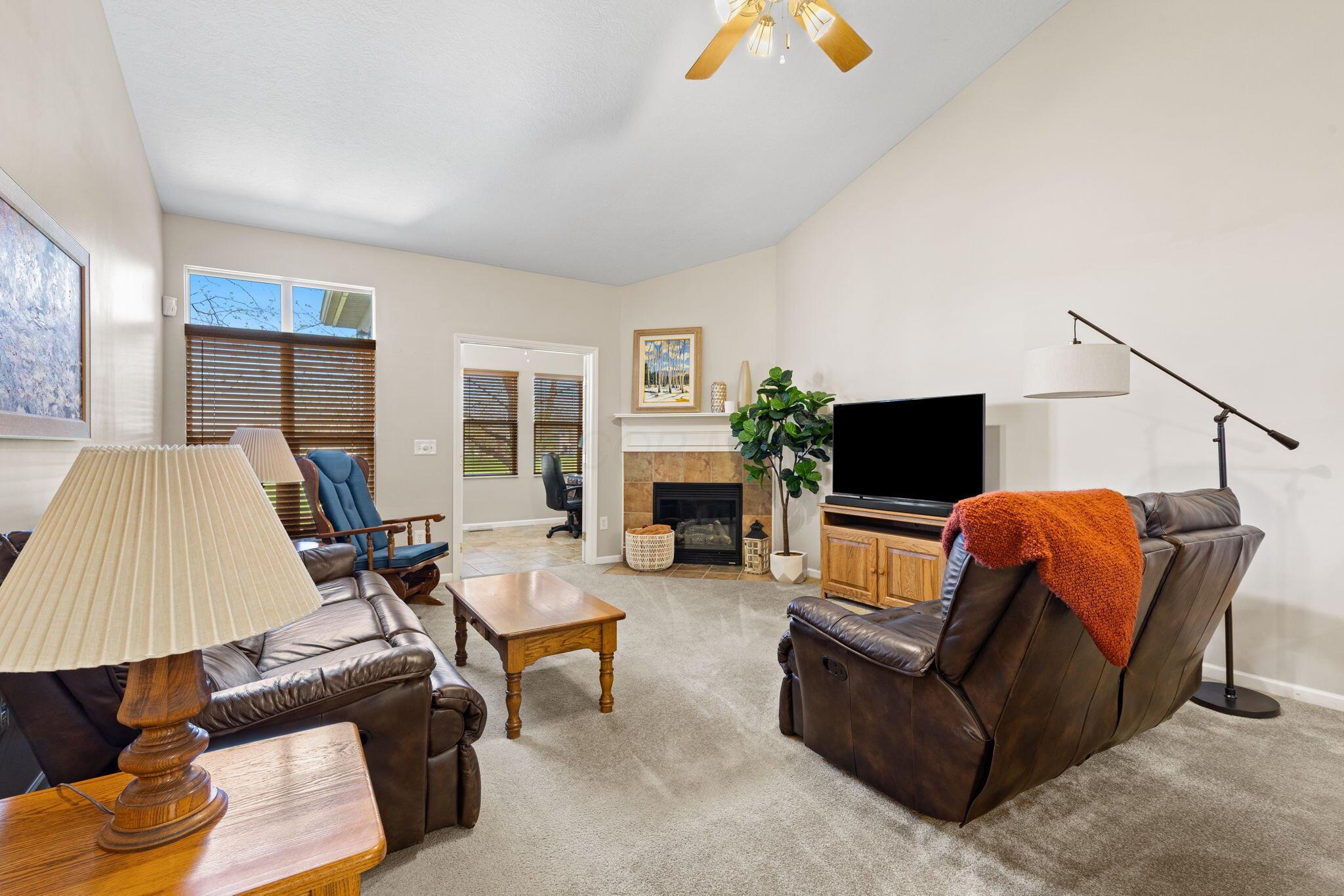163 Pebble Creek Drive, Pataskala, Ohio image 18