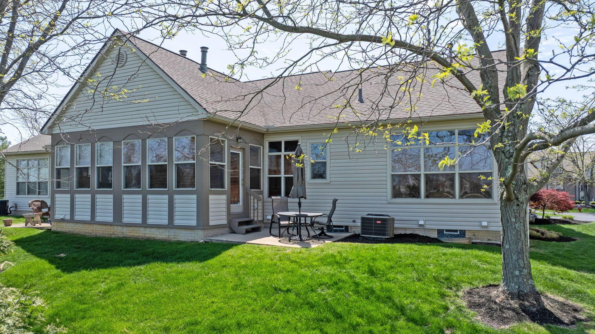 163 Pebble Creek Drive, Pataskala, Ohio image 12