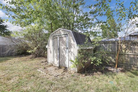 Tiny photo for 4455 Kenfield Road, Columbus, OH 43224 (MLS # 225037476)