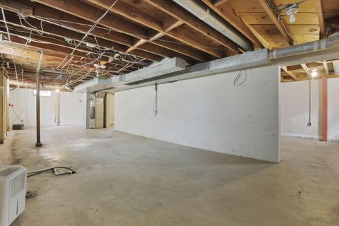 Tiny photo for 4455 Kenfield Road, Columbus, OH 43224 (MLS # 225037476)