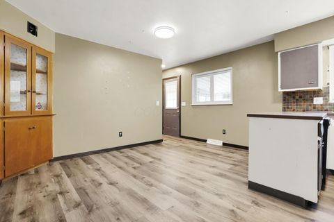 Tiny photo for 4455 Kenfield Road, Columbus, OH 43224 (MLS # 225037476)