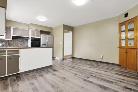 Tiny photo for 4455 Kenfield Road, Columbus, OH 43224 (MLS # 225037476)