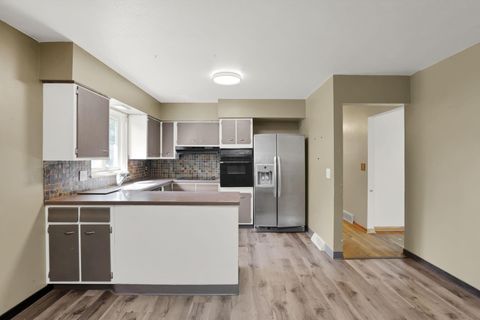 Tiny photo for 4455 Kenfield Road, Columbus, OH 43224 (MLS # 225037476)