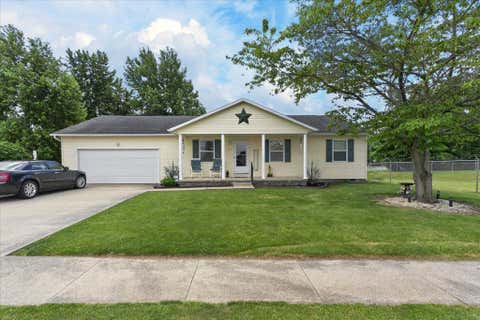 Photo of 703 Riverbirch Road, Washington Court House, OH 43160 (MLS # 226021954)