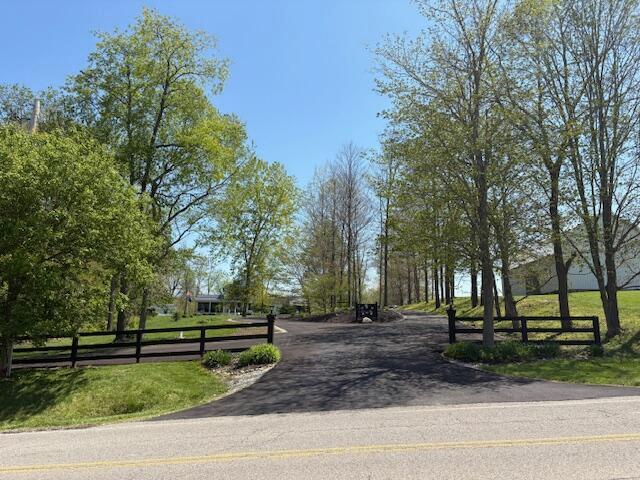 Alexandria, Ohio, 43001, United States, 5 Bedrooms Bedrooms, ,4 BathroomsBathrooms,Residential,Active,2043807