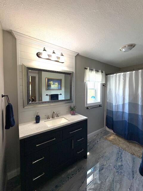Alexandria, Ohio, 43001, United States, 5 Bedrooms Bedrooms, ,4 BathroomsBathrooms,Residential,Active,2043807
