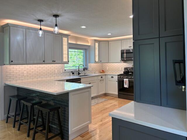 Alexandria, Ohio, 43001, United States, 5 Bedrooms Bedrooms, ,4 BathroomsBathrooms,Residential,Active,2043807