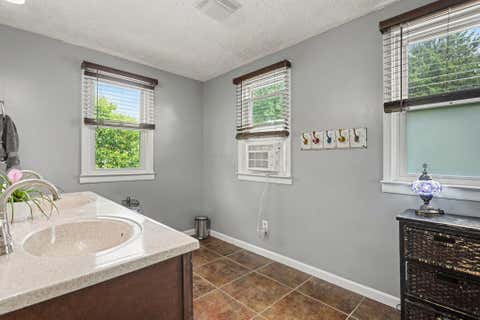 Tiny photo for 629 King Street, Lancaster, OH 43130 (MLS # 226026034)