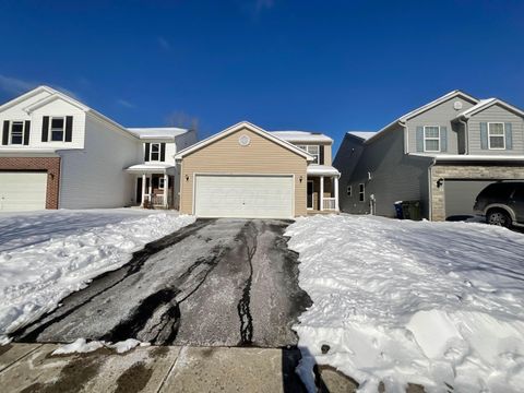 Photo of 2572 Edencreek Lane, Columbus, OH 43207 (MLS # 226004084)