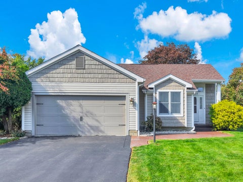 Photo of 3229 Reed Point Court, Hilliard, OH 43026 (MLS # 226037589)