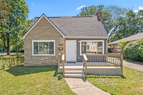 Photo of 1671 E Brighton Road, Columbus, OH 43224 (MLS # 226004929)