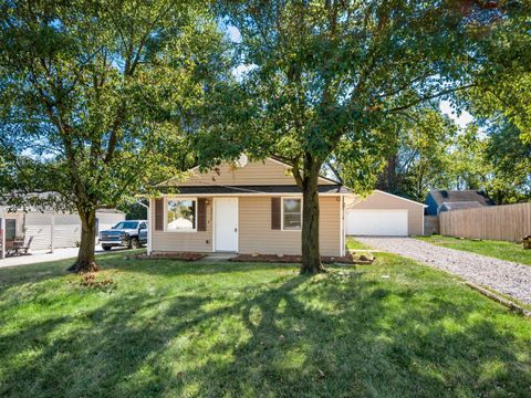 Tiny photo for 2875 Lowell Drive, Columbus, OH 43204 (MLS # 225037424)