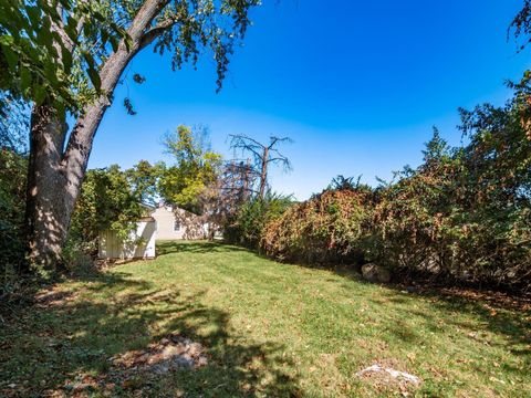 Tiny photo for 2875 Lowell Drive, Columbus, OH 43204 (MLS # 225037424)