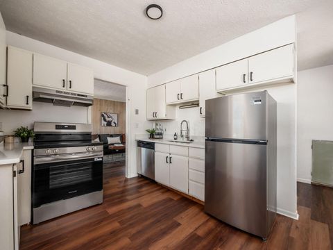 Tiny photo for 2875 Lowell Drive, Columbus, OH 43204 (MLS # 225037424)