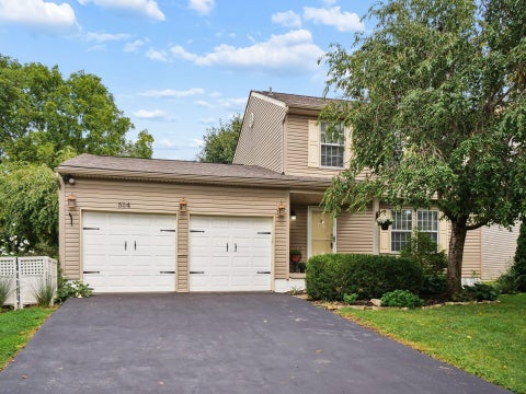 Photo of 524 Courtright Drive, Pickerington, OH 43147 (MLS # 226036683)
