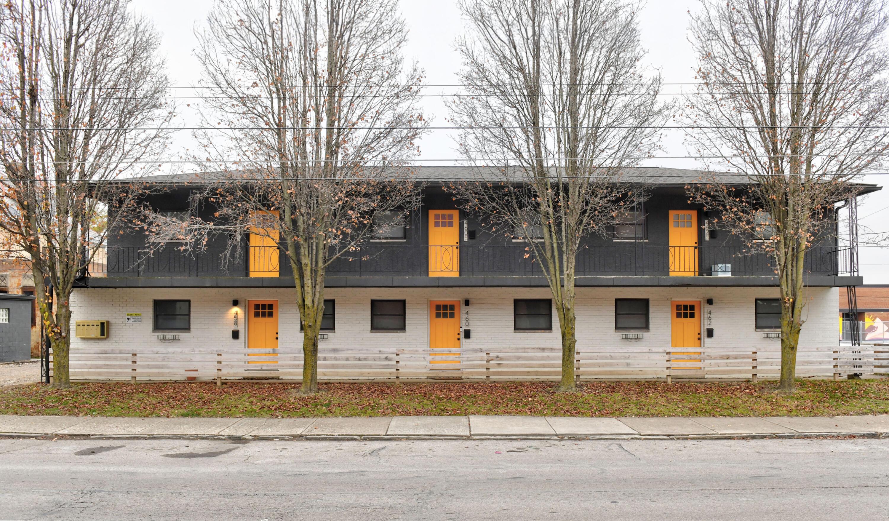 1445 E Main Street 1447