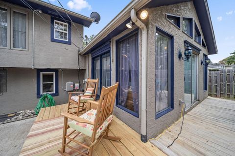 Tiny photo for 300 Dunbarton Road, Columbus, OH 43230 (MLS # 225039493)