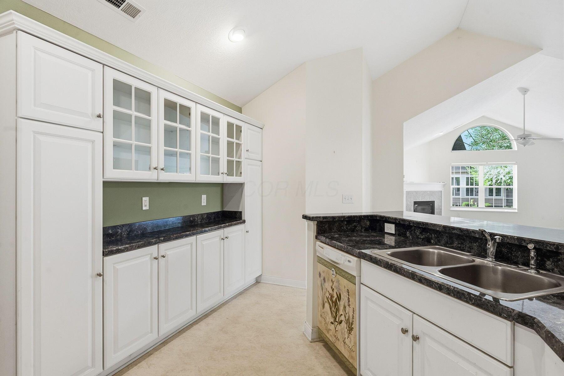 1562 Center Park Drive