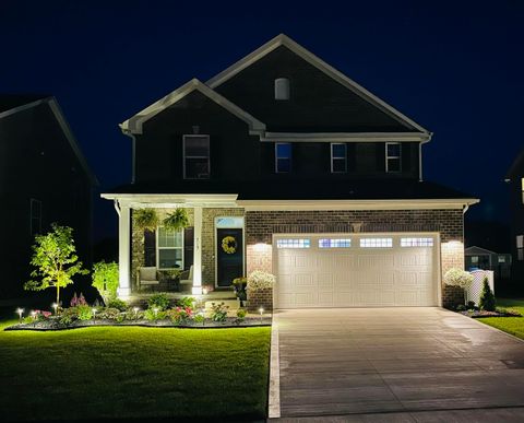 Photo of 715 Bermuda Way, Marysville, OH 43040 (MLS # 226004112)