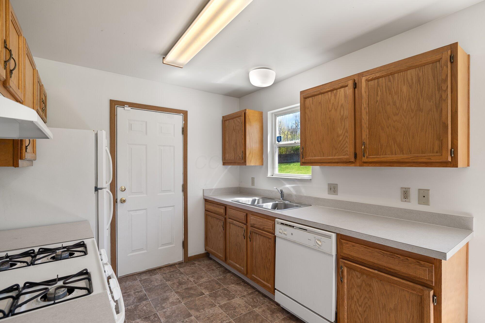 611 Sackman Street, Mansfield, Ohio image 8