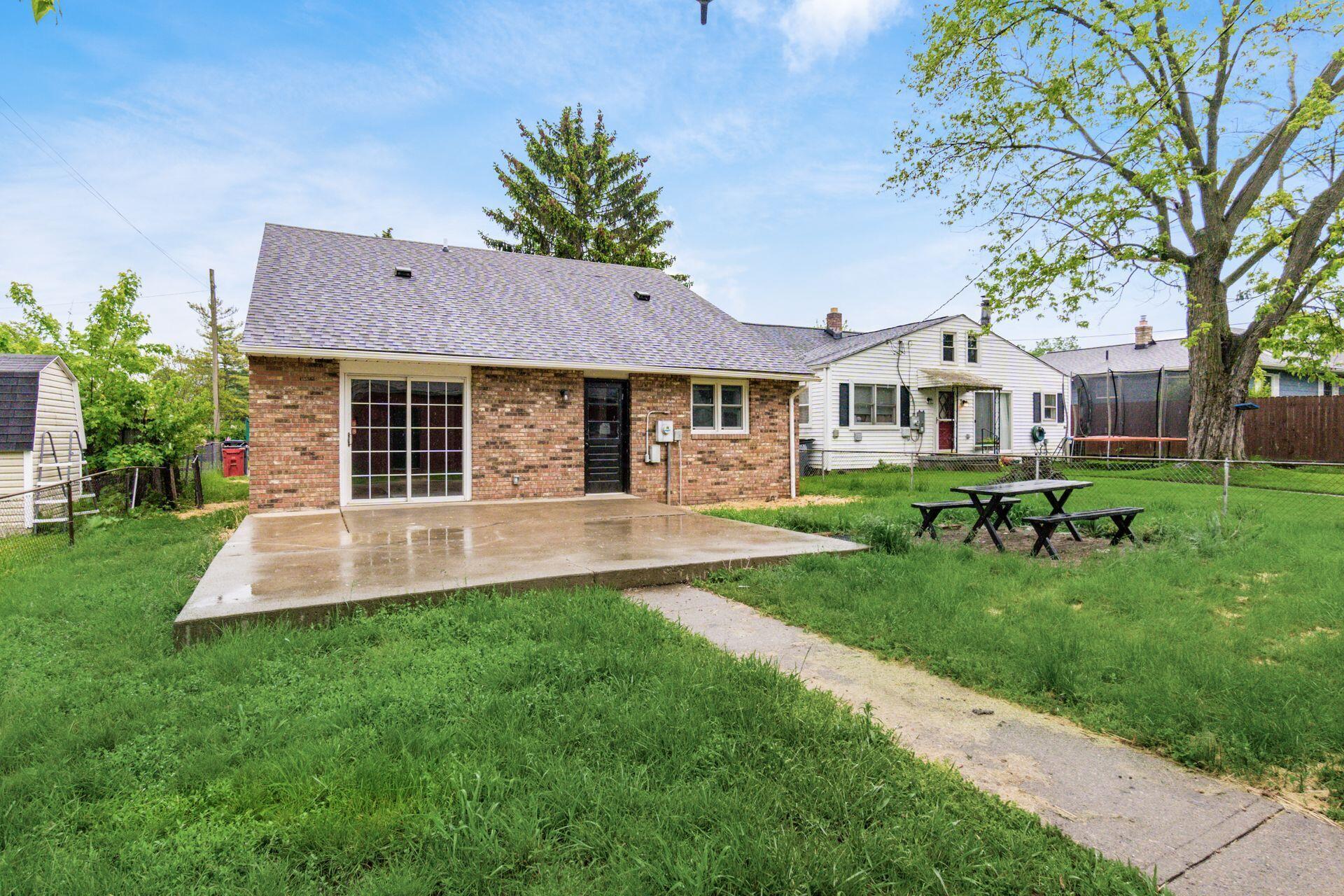 4173 Arbutus Avenue, Grove City, Ohio image 40