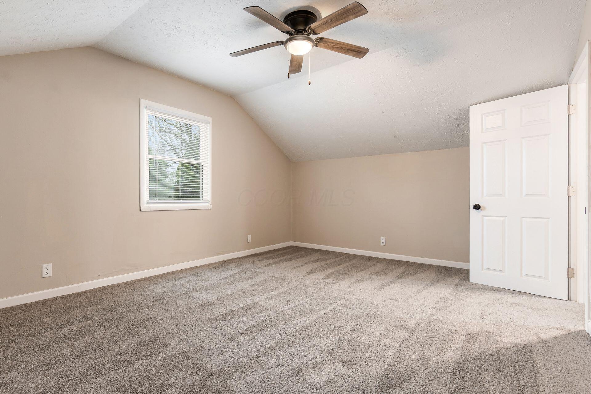 4173 Arbutus Avenue, Grove City, Ohio image 27