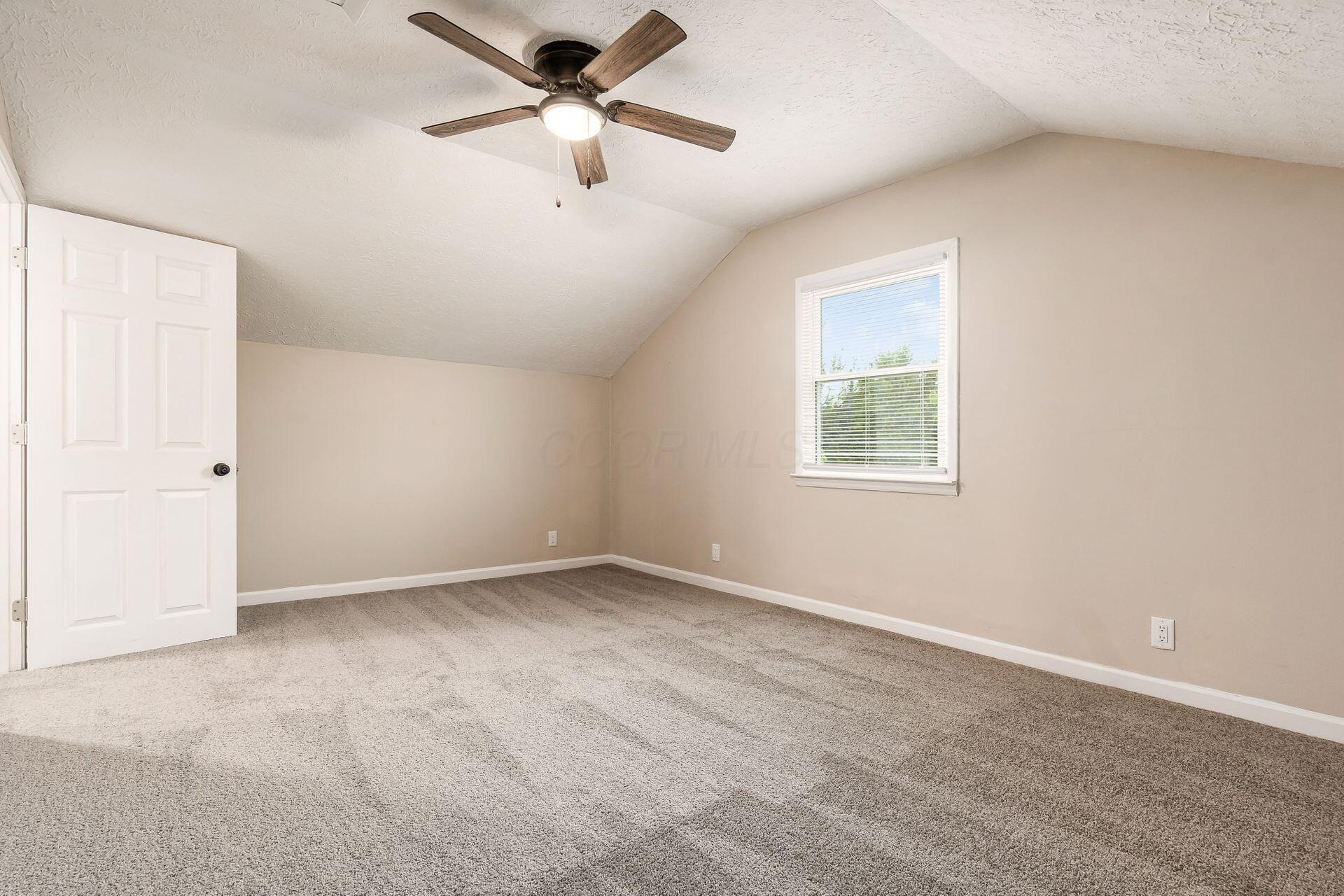 4173 Arbutus Avenue, Grove City, Ohio image 30