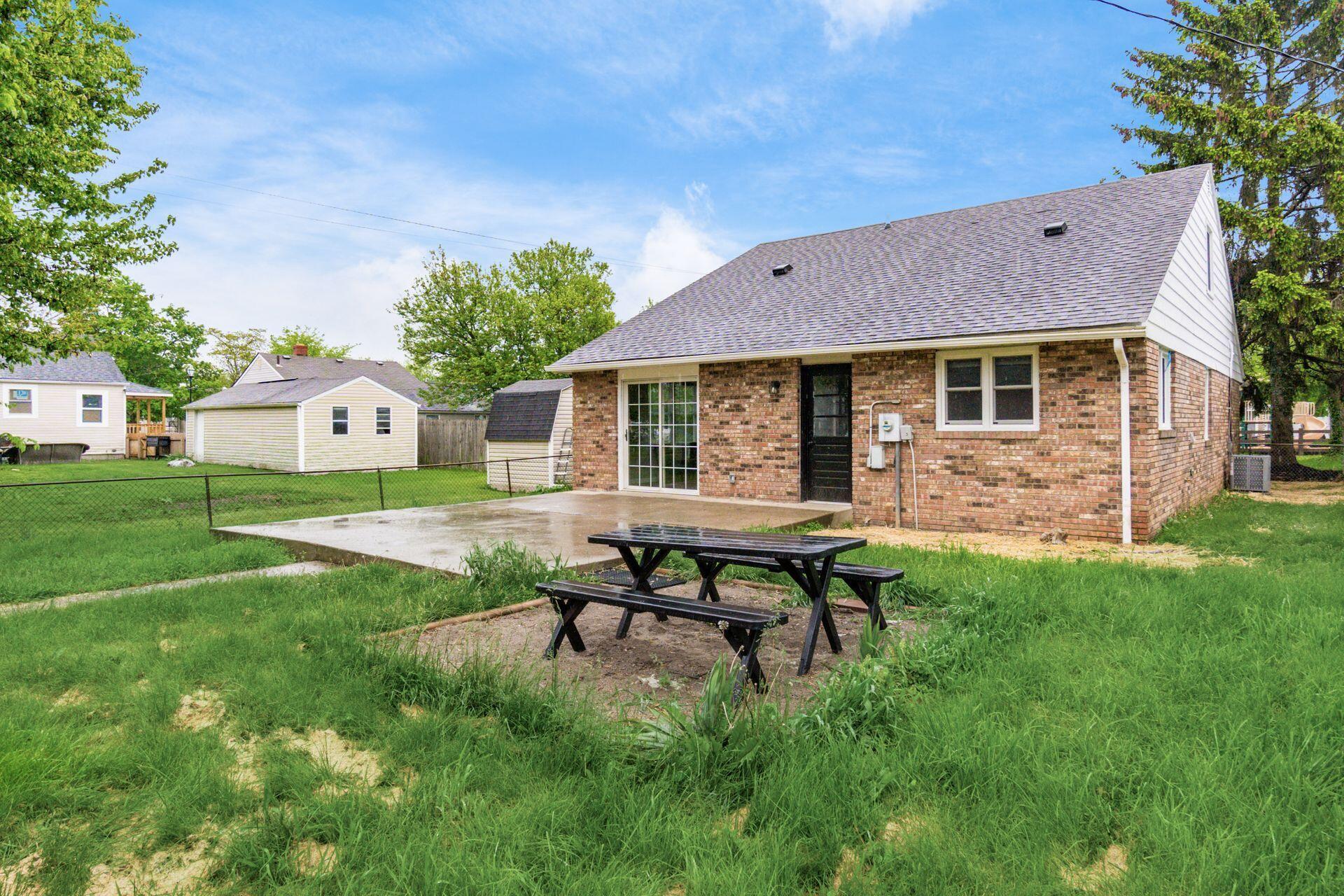 4173 Arbutus Avenue, Grove City, Ohio image 38