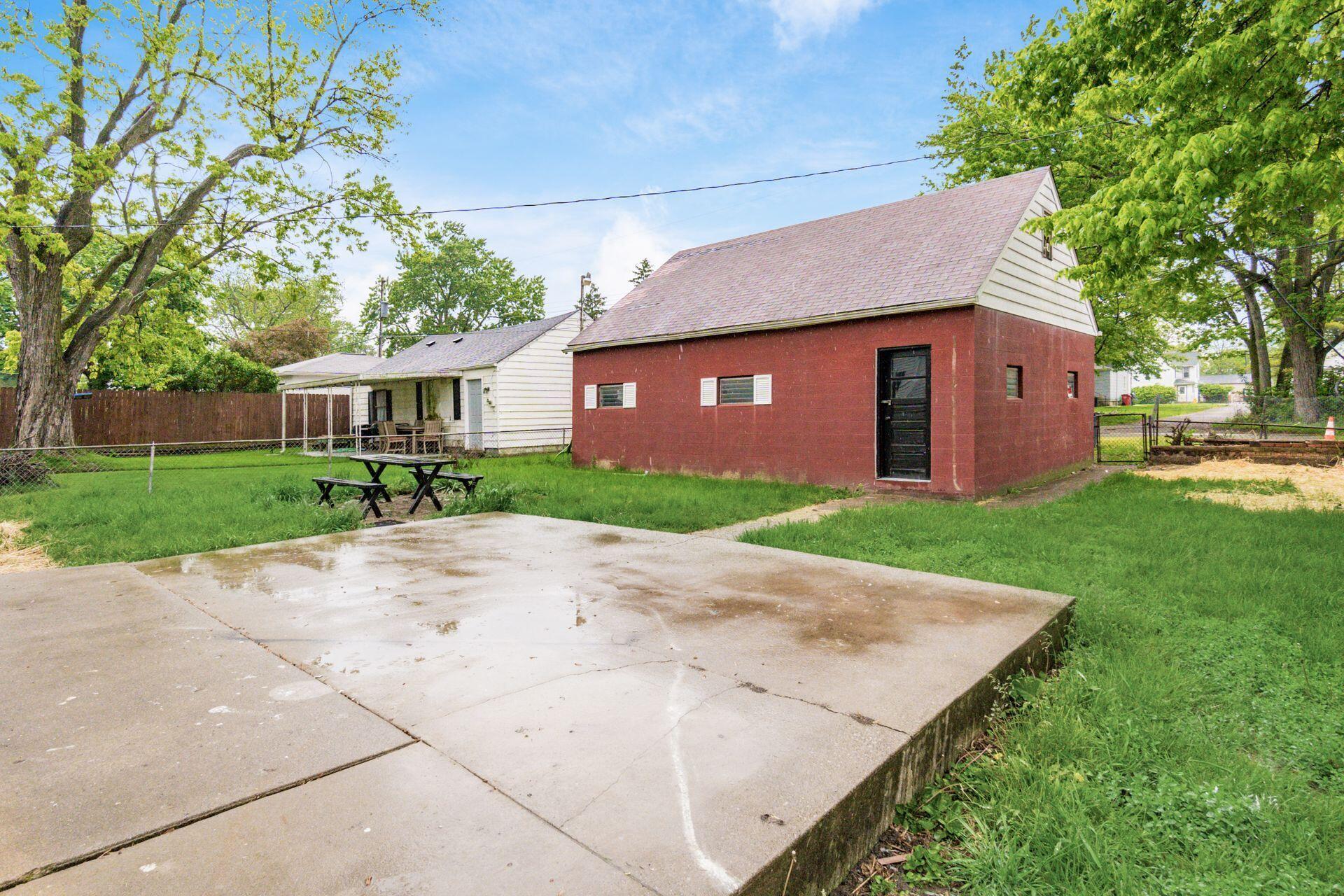 4173 Arbutus Avenue, Grove City, Ohio image 43
