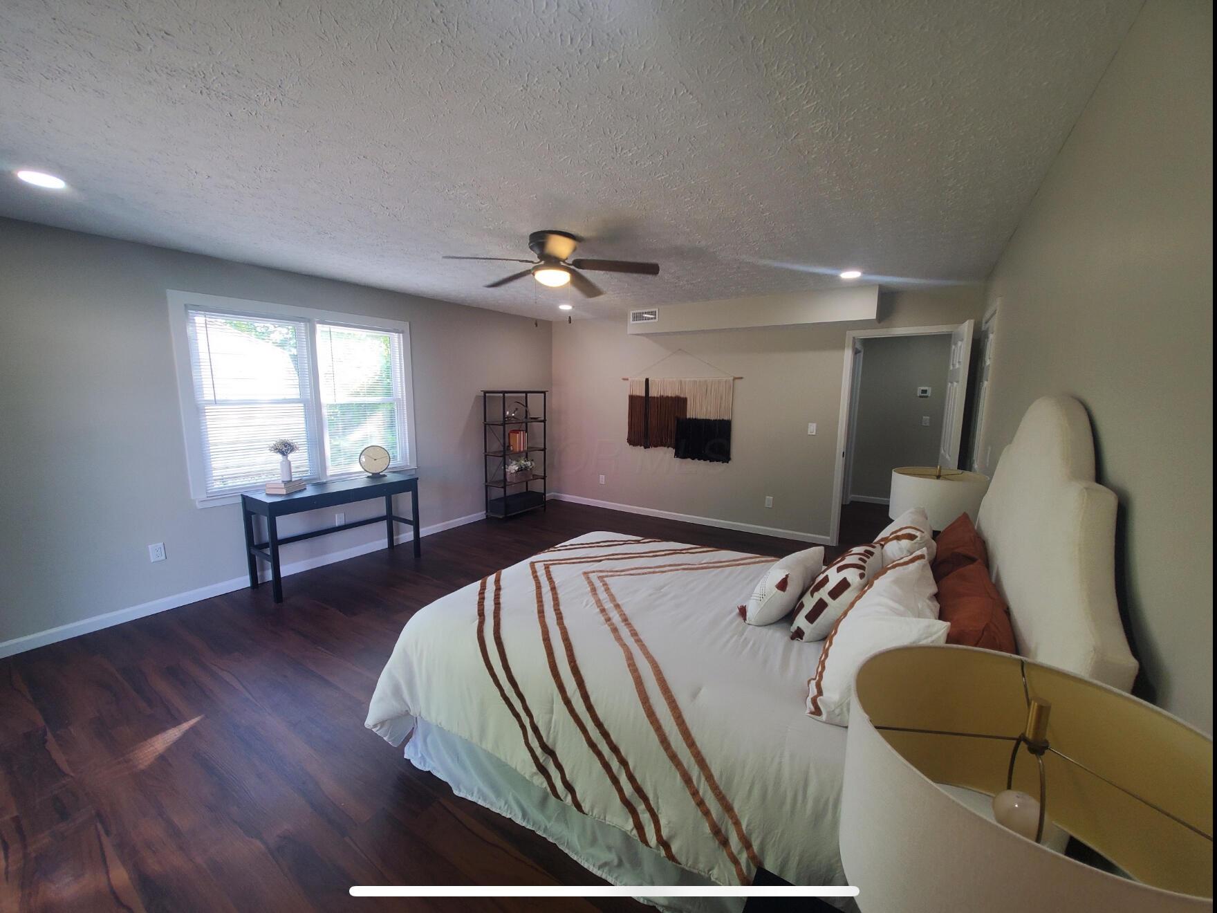 4173 Arbutus Avenue, Grove City, Ohio image 32