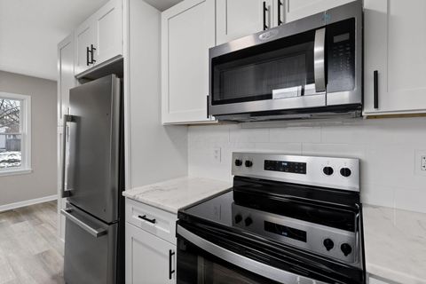 Tiny photo for 2100 Ferris Road, Columbus, OH 43224 (MLS # 226003032)