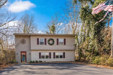 169 Brook Drive SW Etna OH 43068