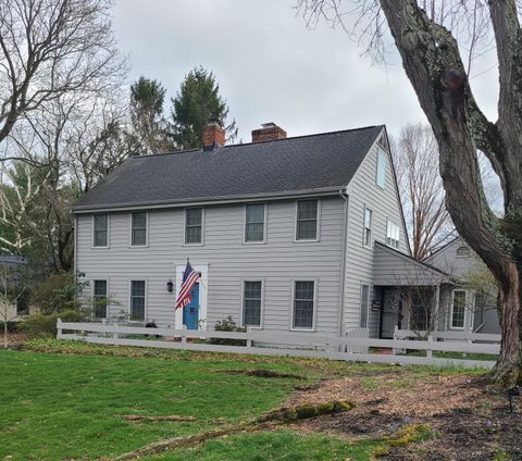 Photo of 877 Northbridge Lane, Columbus, OH 43235 (MLS # 226009421)