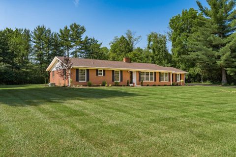 Photo of 4397 Limerick Lane, Dublin, OH 43017 (MLS # 226006705)